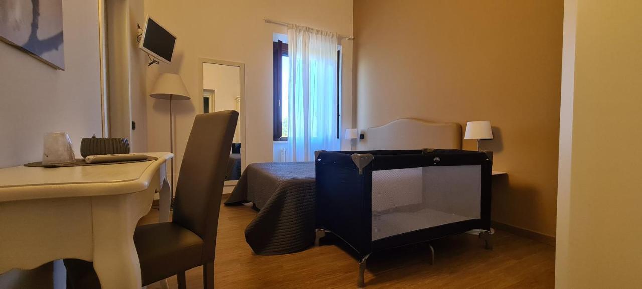 Il Casale Degli Ulivi - Agriturismo - Tenimenti Leone Lanuvio Ngoại thất bức ảnh