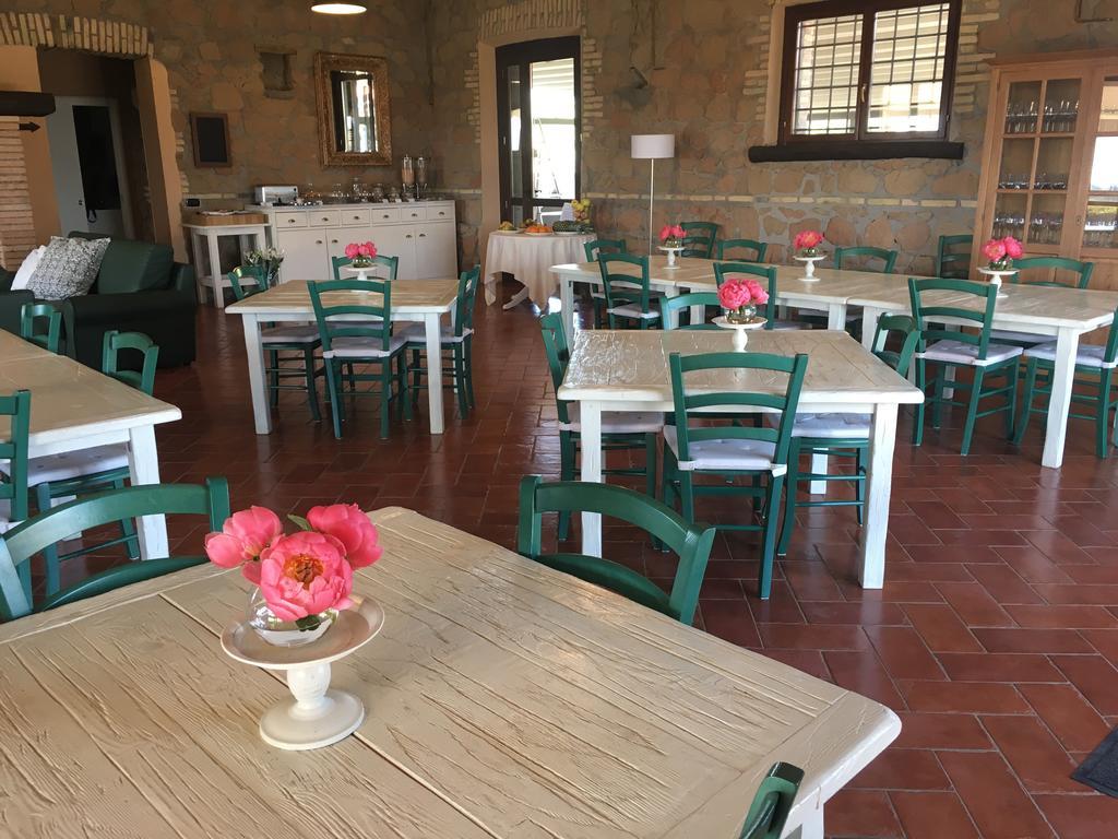 Il Casale Degli Ulivi - Agriturismo - Tenimenti Leone Lanuvio Ngoại thất bức ảnh